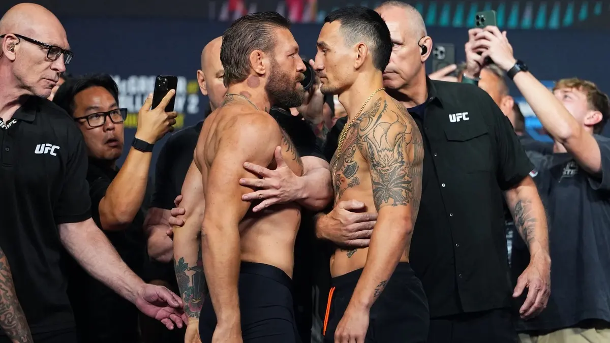 UFC 329: McGregor wraca do oktagonu. Wielki rewanż z Hollowayem po 13 latach